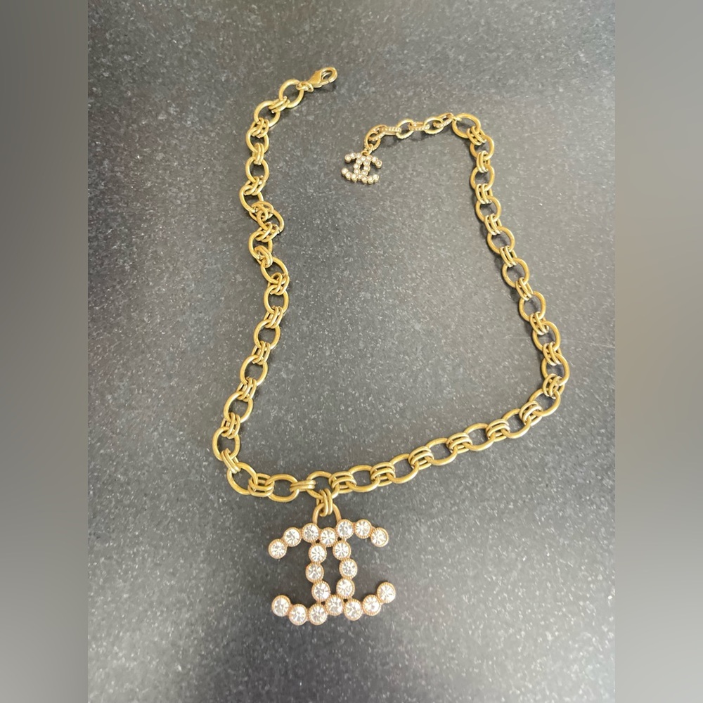 Chanel Necklace Metal & Strass Gold & Crystal